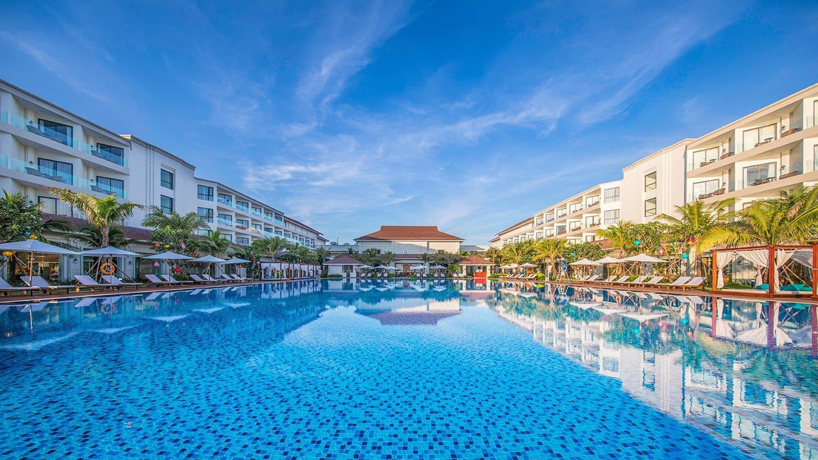 Marriott International hợp tác cùng Vinpearl quản lý 7 khách sạn và khu nghỉ dưỡng mới tại Việt Nam