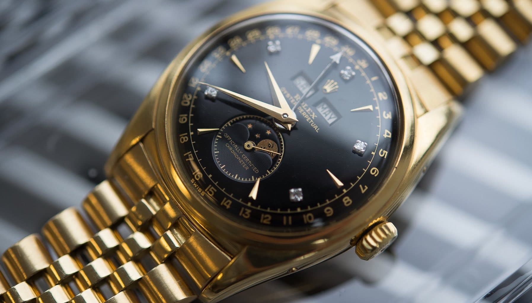 Đồng hồ của vua Bảo Đại trở thành chiếc Rolex đắt nhất thế giới