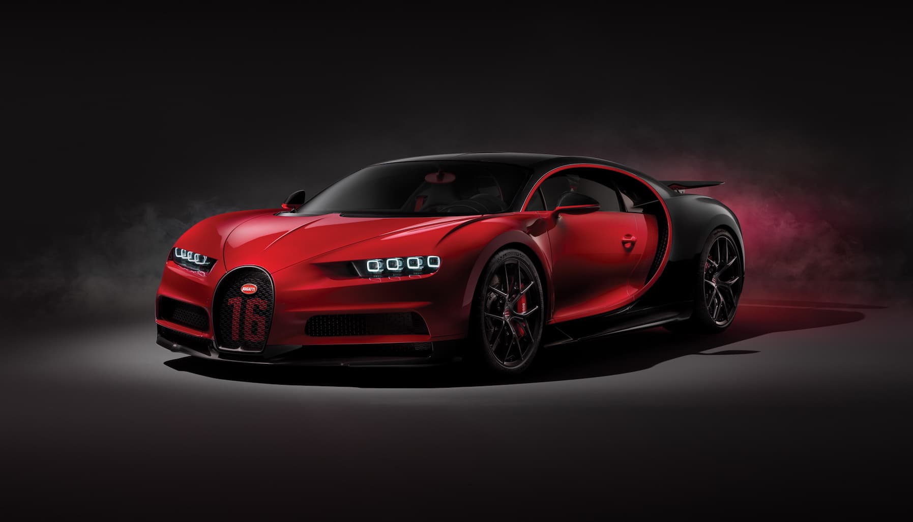 Siêu phẩm tốc độ Bugatti Chiron Sport chốt giá 3,26 triệu USD