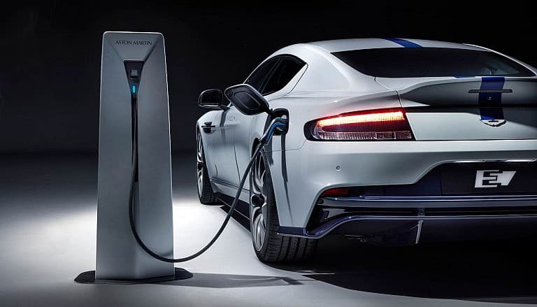 Aston Martin dấn thân vào "đấu trường" điện hóa với mẫu xe điện Rapide E 