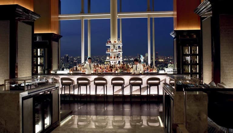 Điều đặc biệt trong ly cocktail 18.500 USD ở khách sạn Ritz-Carlton Tokyo