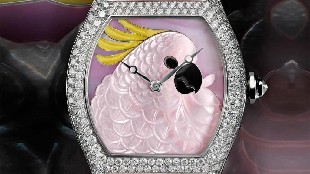 Đồng hồ nữ Cartier d’Art Tortue Cockatoo: vẻ đẹp khó cưỡng của nghệ thuật khảm xà cừ & tráng men champlevé