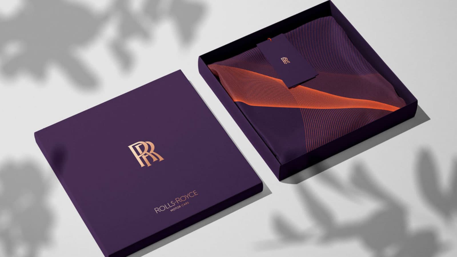 Rolls-Royce ra mắt bộ nhận diện thương hiệu mới – hiện đại và trẻ trung hơn 