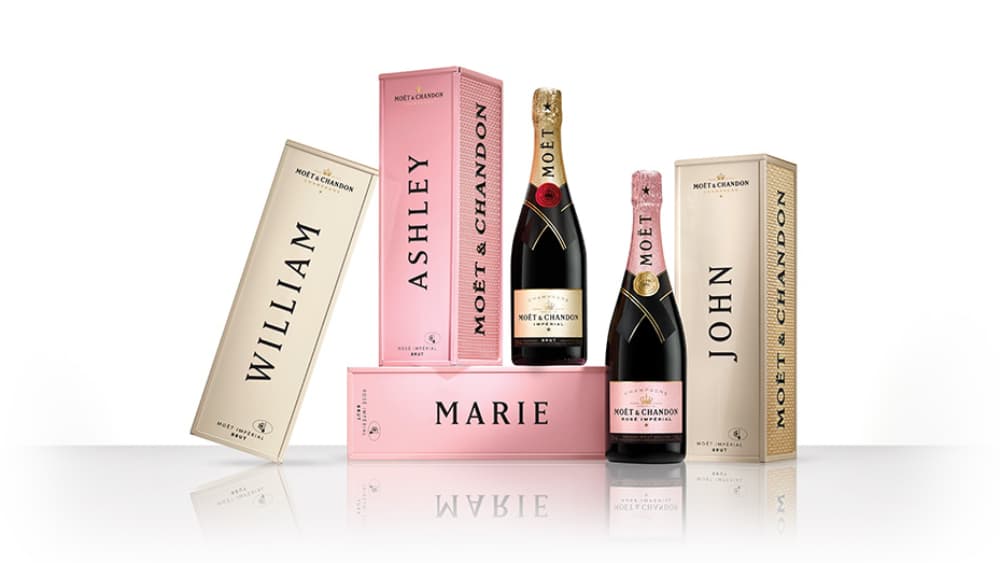 Quà tặng năm mới độc đáo: Champagne Moet & Chandon với thông điệp tùy biến trên hộp đựng