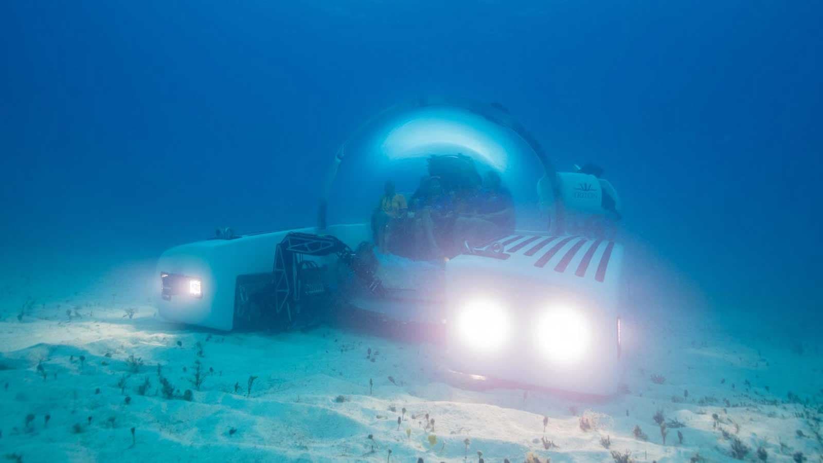 Tàu ngầm du lịch xa xỉ cho 6 người khám phá “thủy cung” ở độ sâu 1.000m