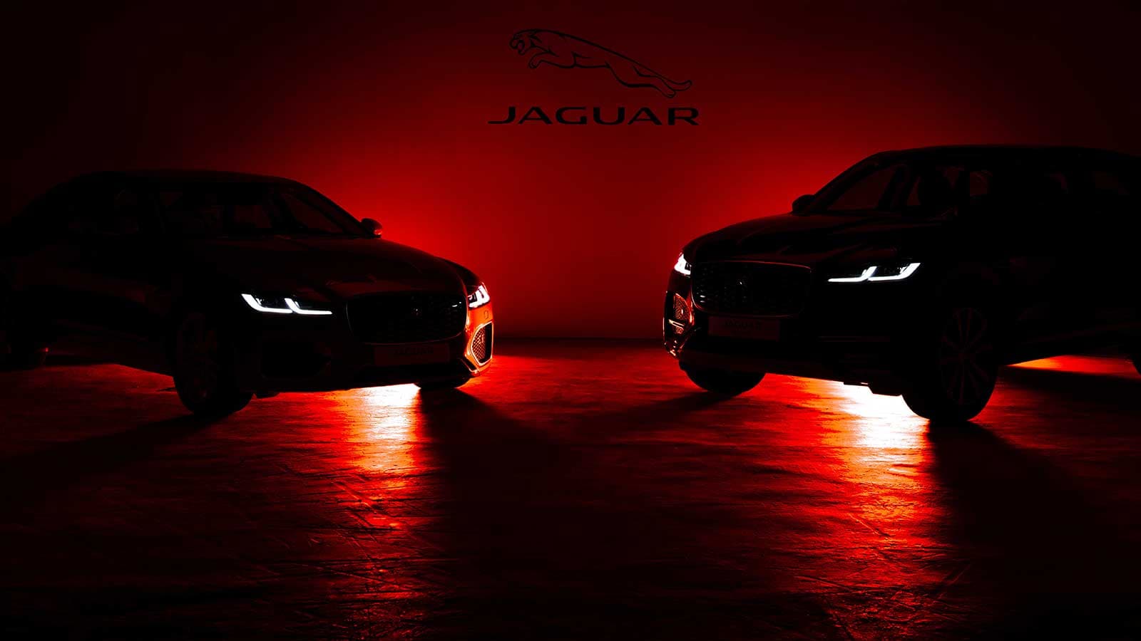 Jaguar XF và Jaguar F-Pace mới đã có mặt tại Việt Nam