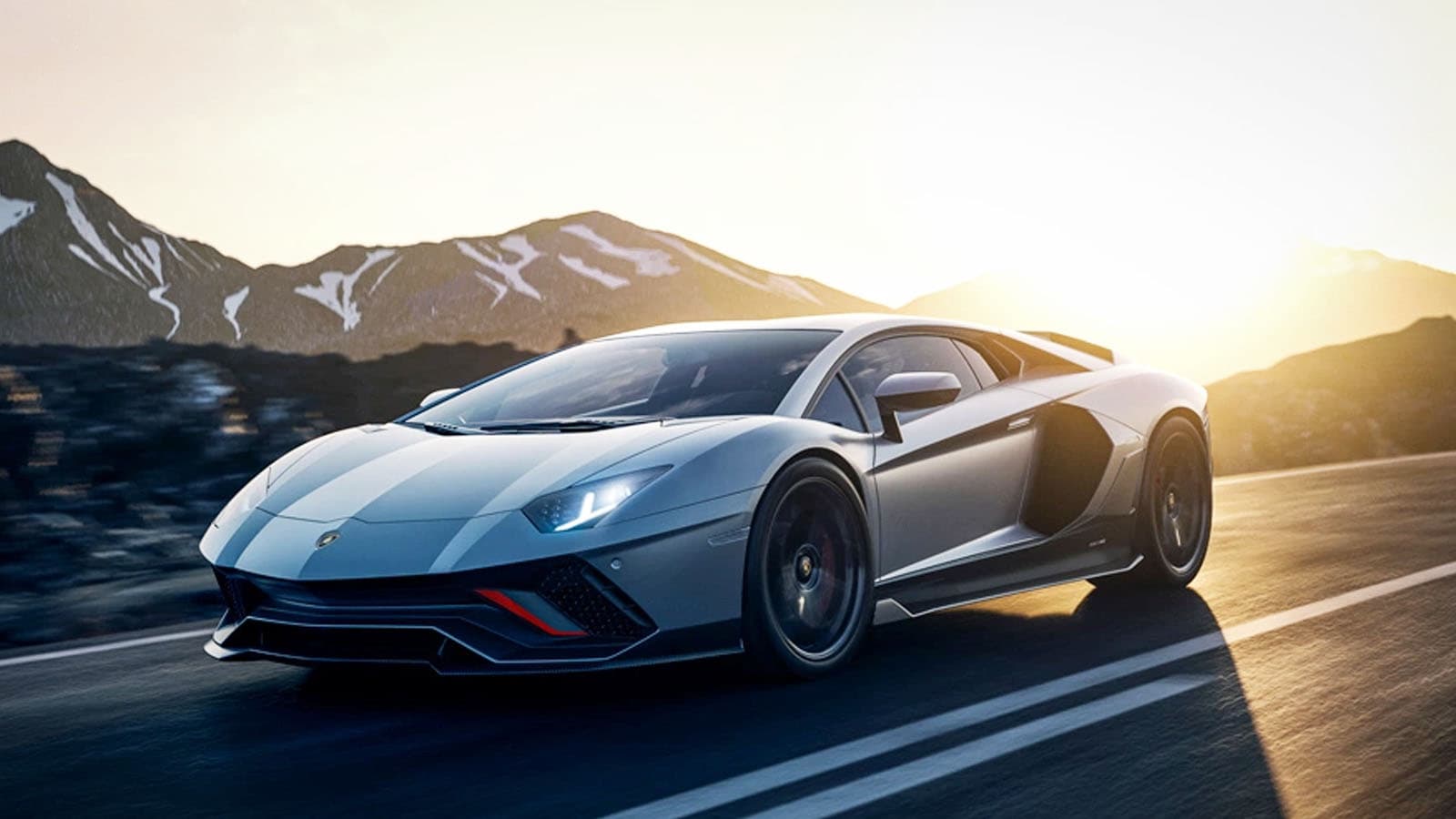 “Cỗ máy tối thượng” cuối cùng trong dòng xe Lamborghini Aventador đã lộ diện