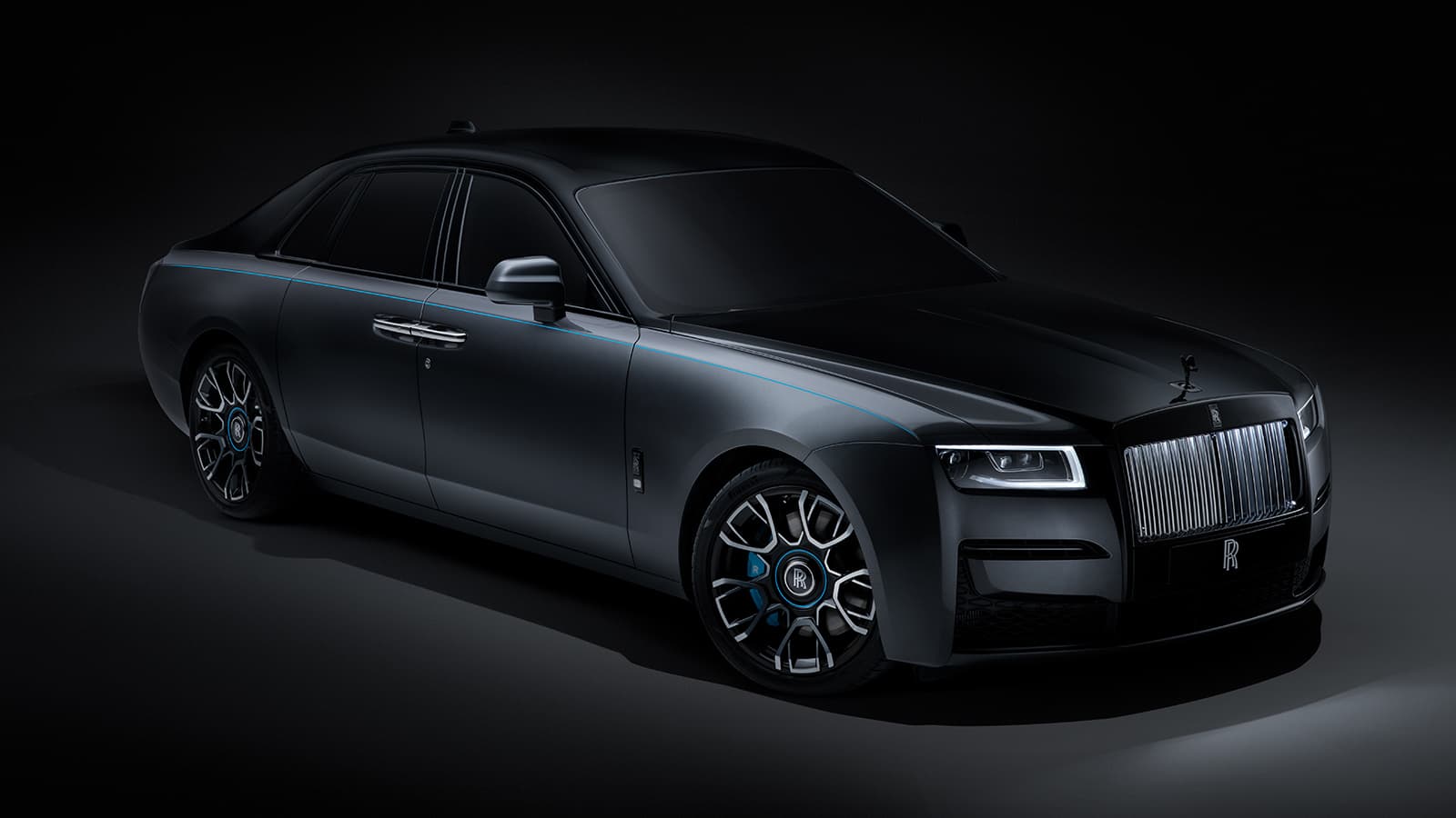 Rolls-Royce Ghost Black Badge – Quyền lực bóng tối