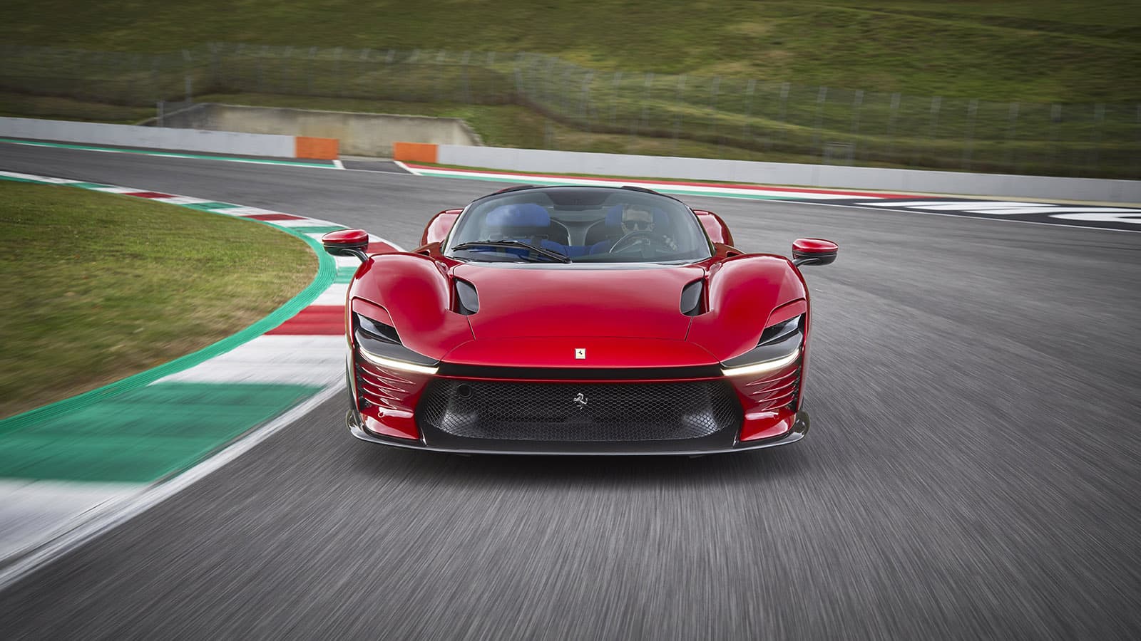 Ferrari Daytona SP3 giành giải thưởng thiết kế Red Dot