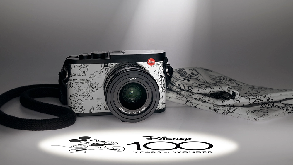 Leica hợp tác cùng Disney ra mắt phiên bản Leica Q2 “100 Years of Wonder”