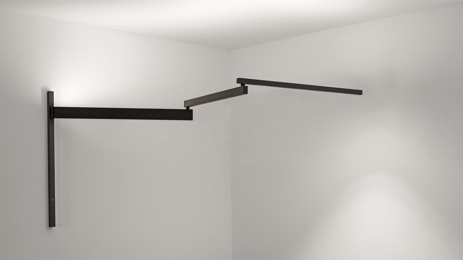 Những mẫu đèn ấn tượng tại Milan Design Week 2023