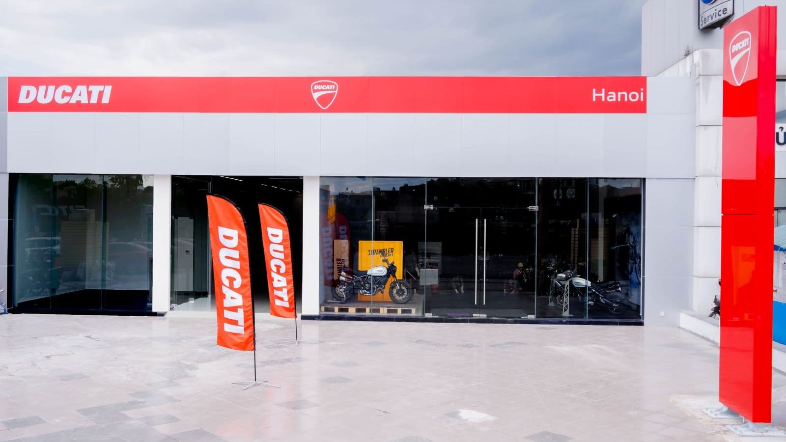 Ducati khai trương showroom và xưởng dịch vụ hoàn toàn mới tại Hà Nội